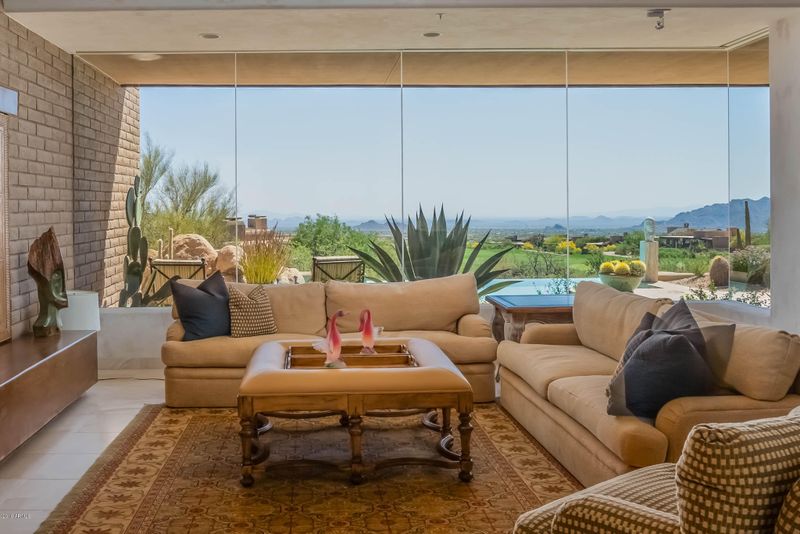 11132 E Graythorn Dr E, Scottsdale, AZ 85262