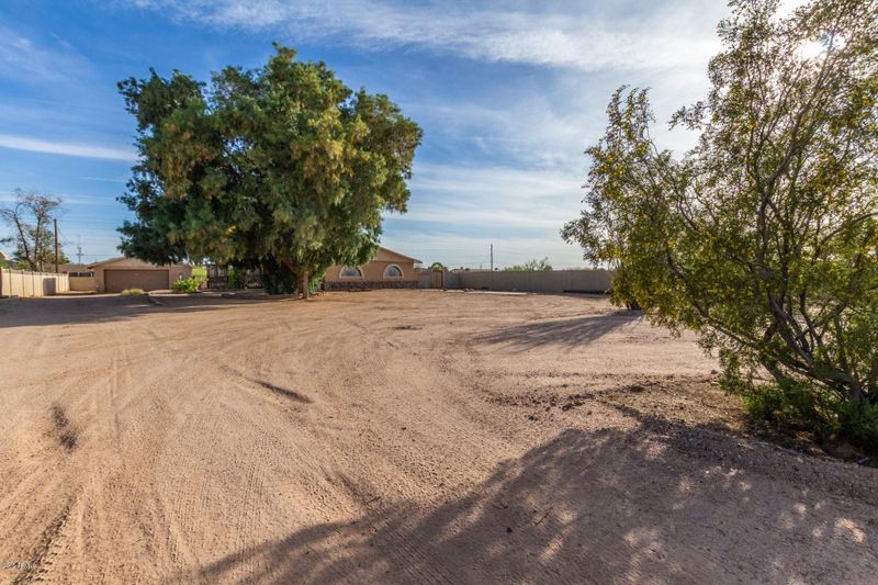 11137 E Broadway Rd, Mesa, AZ 85208