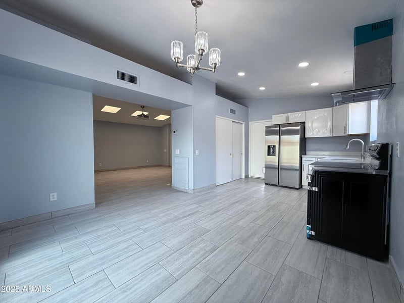 11139 82nd Ln, Peoria, AZ 85345