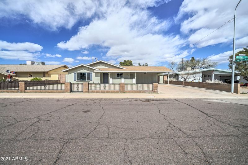 1114 E Bluebell Ln, Tempe, AZ 85288