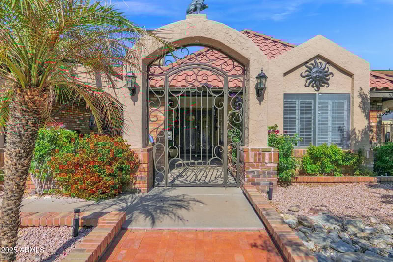 1114 Meseto Ave, Mesa, AZ 85210