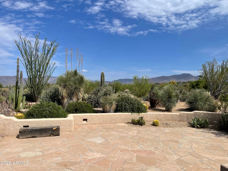 1114 Ocotillo Cir, Carefree, AZ 85377