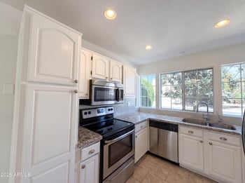 1114 Tiago Dr, Gilbert, AZ 85233