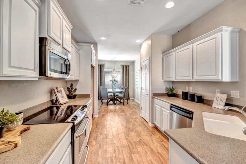 11140 E Sombra Ave, Mesa, AZ 85212