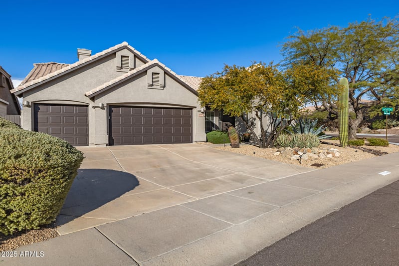 11140 White Feather Ln, Scottsdale, AZ 85262