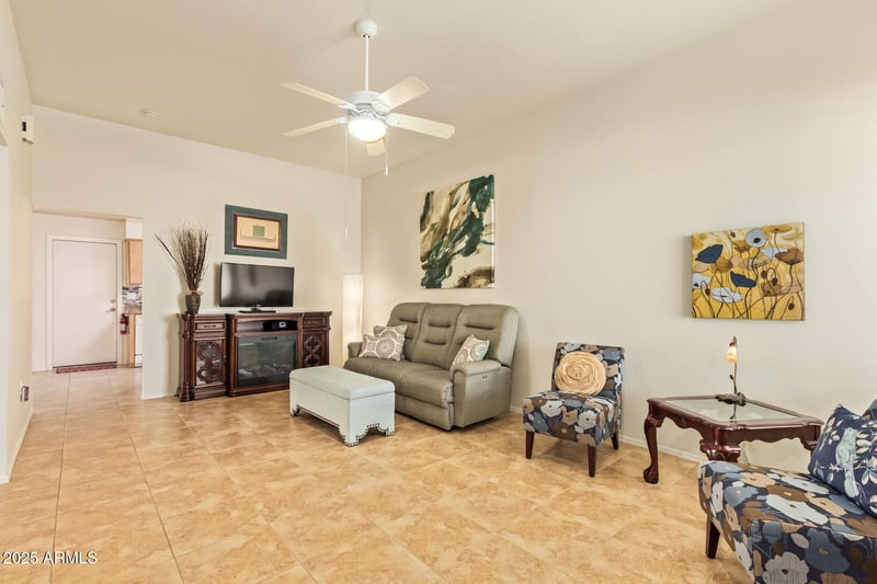 11141 Cameo Dr, Sun City, AZ 85351