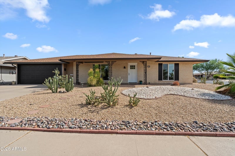 11144 Cameo Dr, Sun City, AZ 85351