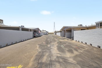 11149 Emerald Dr, Sun City, AZ 85351