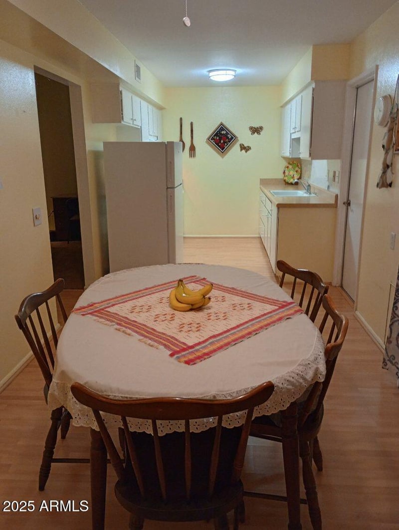 11151 Cameo Dr, Sun City, AZ 85351