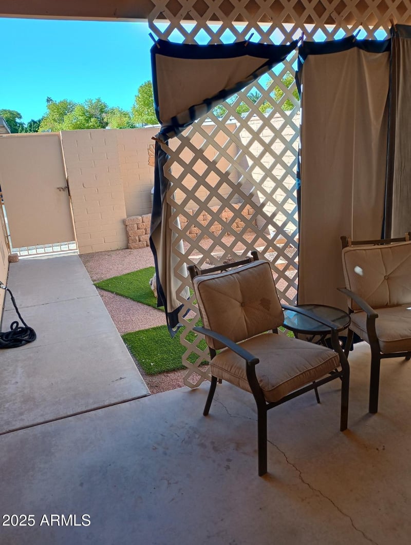 11151 Cameo Dr, Sun City, AZ 85351