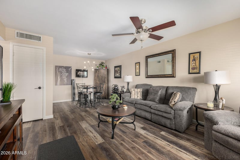 11154 Emerald Dr, Sun City, AZ 85351