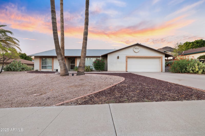 1116 Acoma Dr, Phoenix, AZ 85022