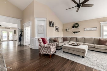 1116 Date Palm Dr, Gilbert, AZ 85234