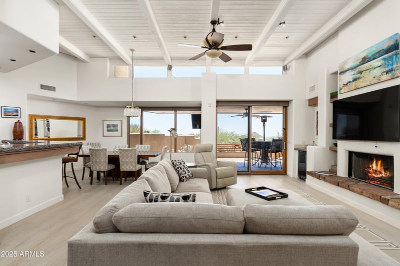 11163 Prospect Point Dr, Scottsdale, AZ 85262