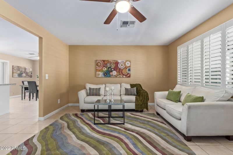 1117 E El Caminito Dr, Phoenix, AZ 85020