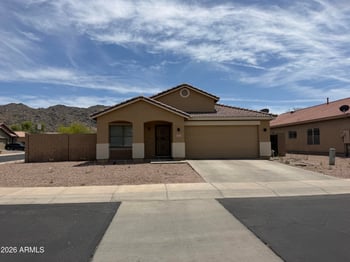 1117 Gwen St, Phoenix, AZ 85042