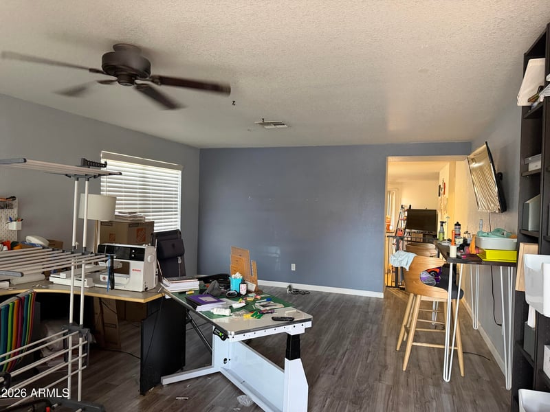 1117 Gwen St, Phoenix, AZ 85042