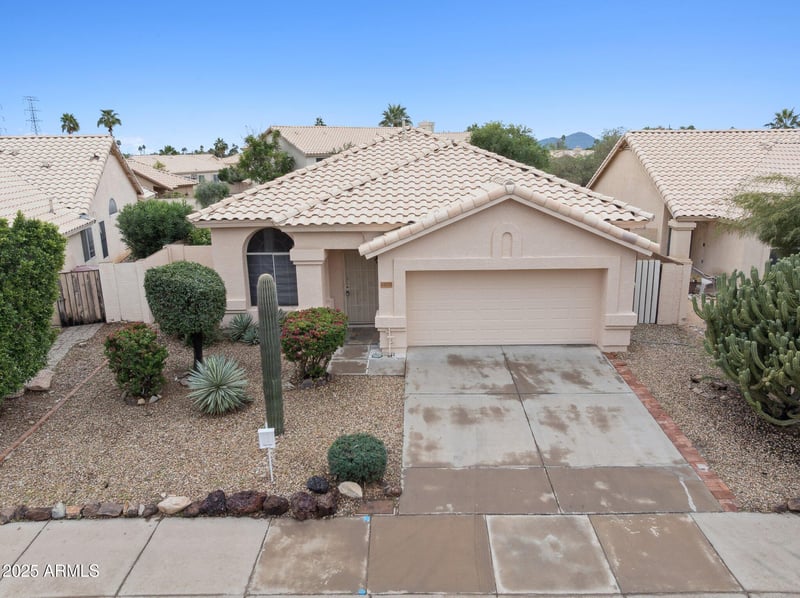 11179 Laurel Ln, Scottsdale, AZ 85259