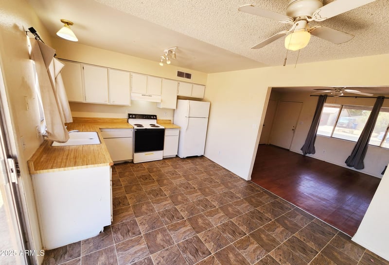 1118 Tulane Dr, Tempe, AZ 85283