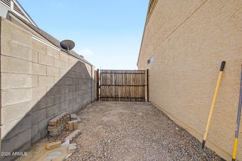 1118 Utopia Rd, Phoenix, AZ 85024