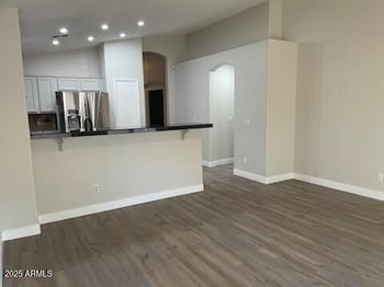 11180 Royal Palm Rd, Peoria, AZ 85345