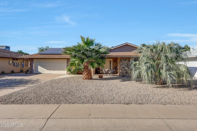11181 Cameo Dr, Sun City, AZ 85351