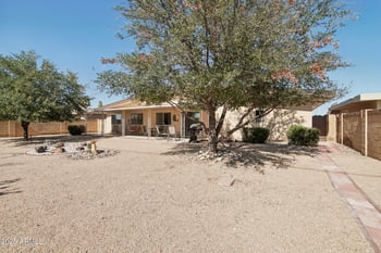 11181 Palmeras Dr, Sun City, AZ 85373