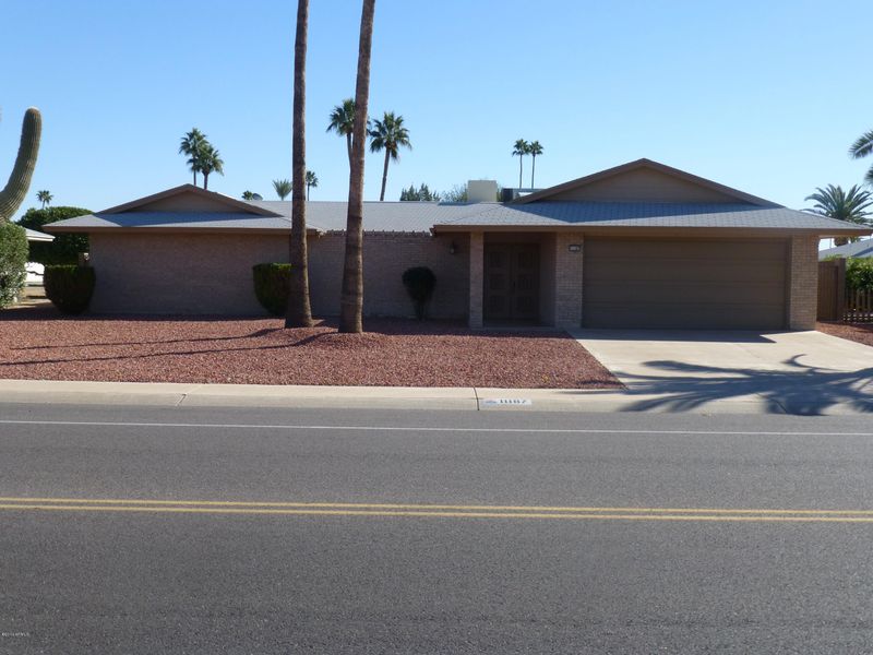 11187 W Thunderbird Blvd, Sun City, AZ 85351