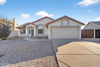 1119 Artesian Way, Gilbert, AZ 85234