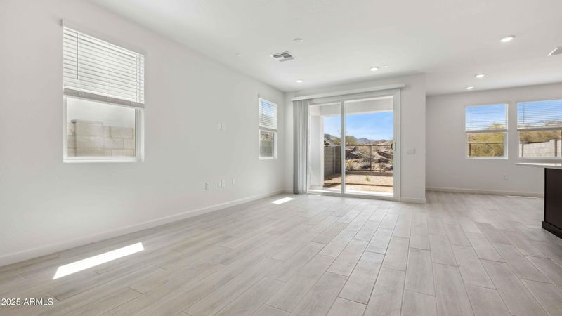 1119 E Mcneil St, Phoenix, AZ 85042