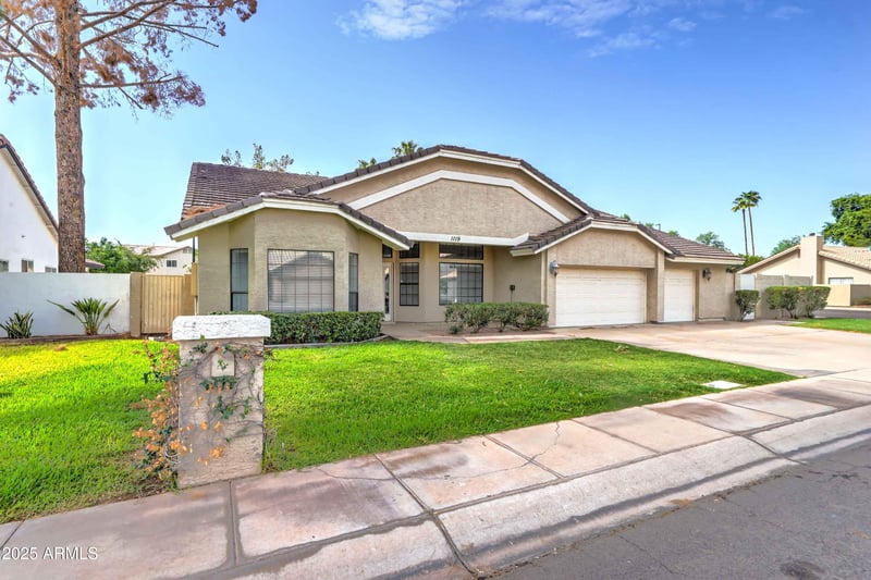 1119 Southshore Dr, Gilbert, AZ 85234