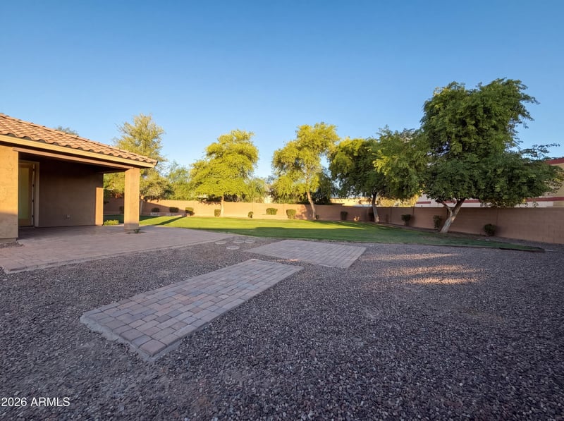 112 E Bernie Ln, Gilbert, AZ 85295