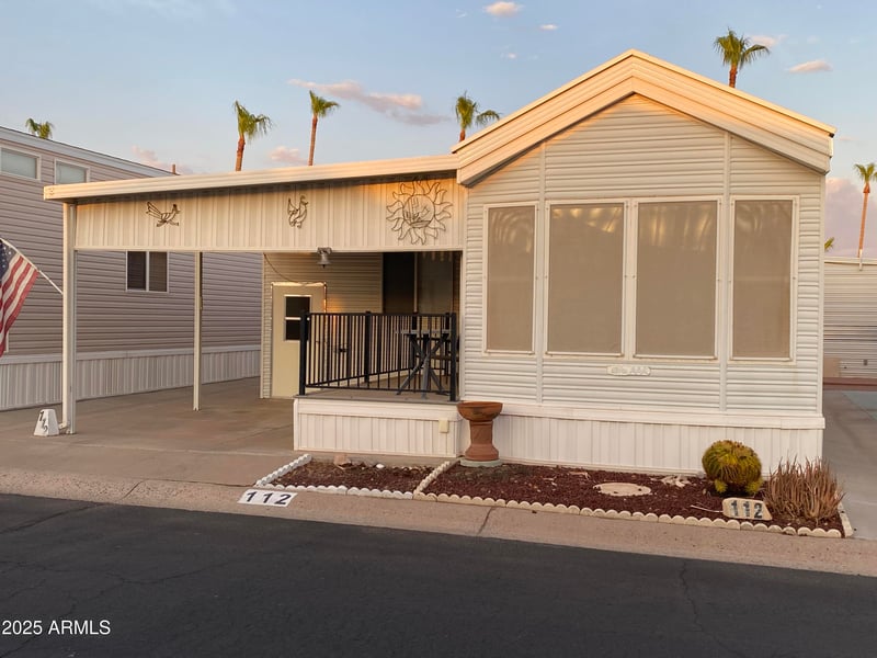 112 Kaoline Dr, Apache Junction, AZ 85119