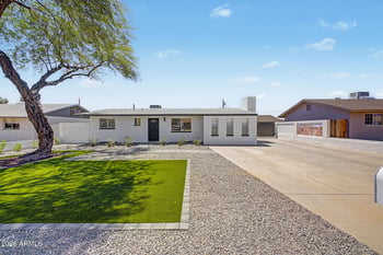 112 Sulleys Dr, Mesa, AZ 85205
