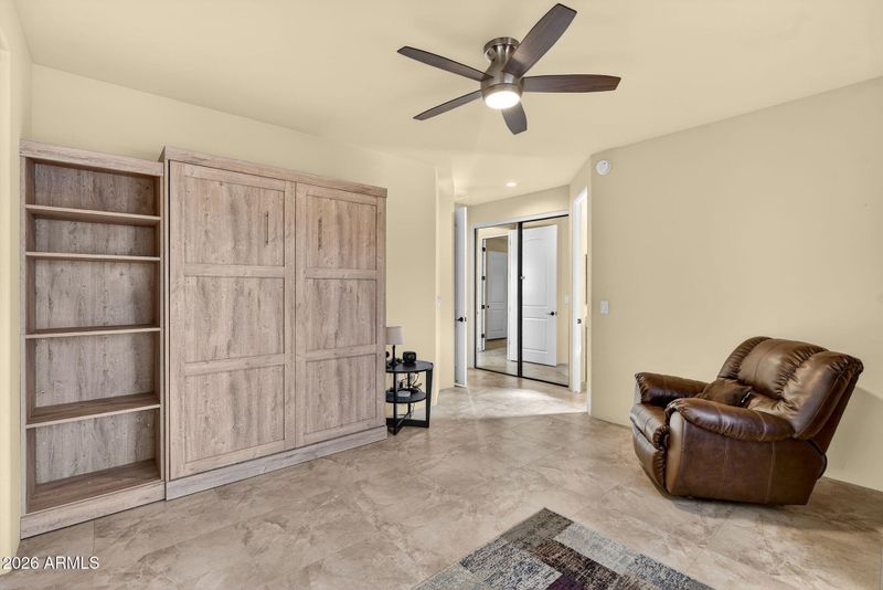 112 W Circle Mountain Rd, New River, AZ 85087
