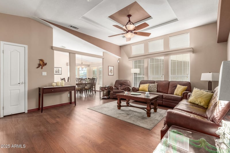 11201 El Mirage Rd #F16, El Mirage, AZ 85335