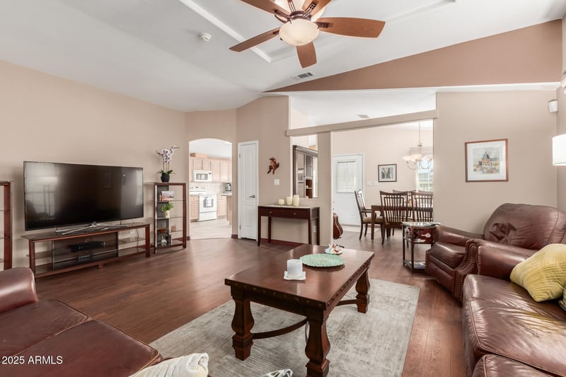 11201 El Mirage Rd #F16, El Mirage, AZ 85335