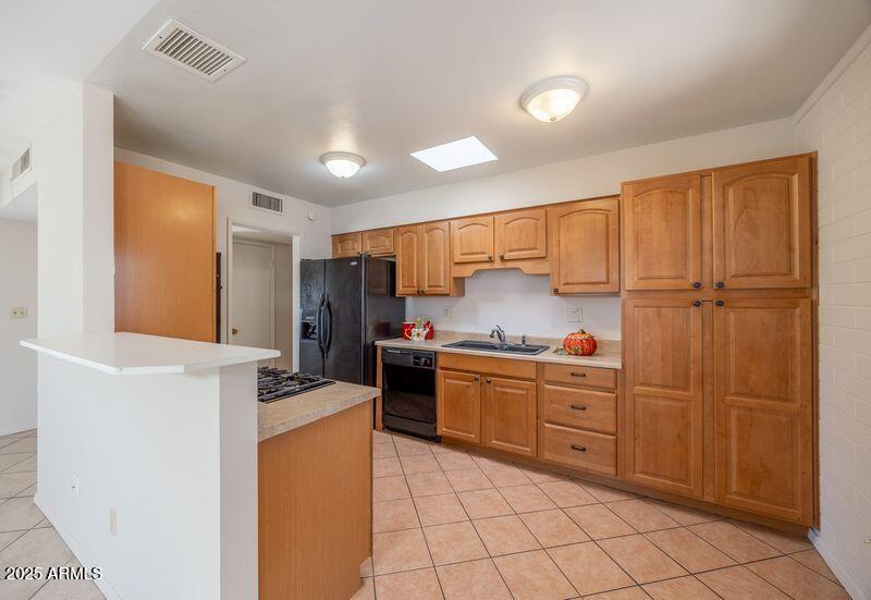 11202 Madison Dr, Sun City, AZ 85351
