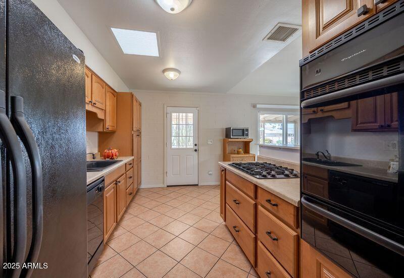 11202 Madison Dr, Sun City, AZ 85351
