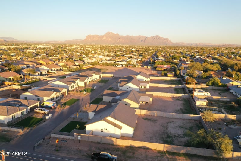 11203 E Crescent Ave, Mesa, AZ 85208