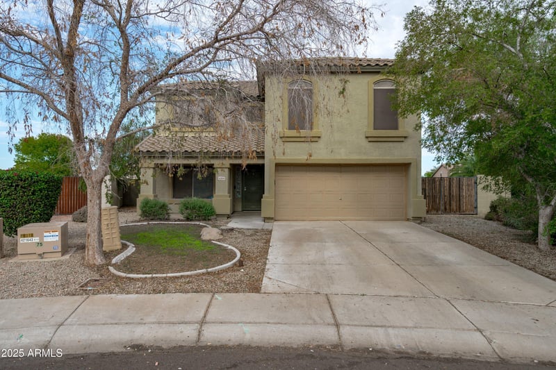 11204 Roanoke Ave, Avondale, AZ 85392