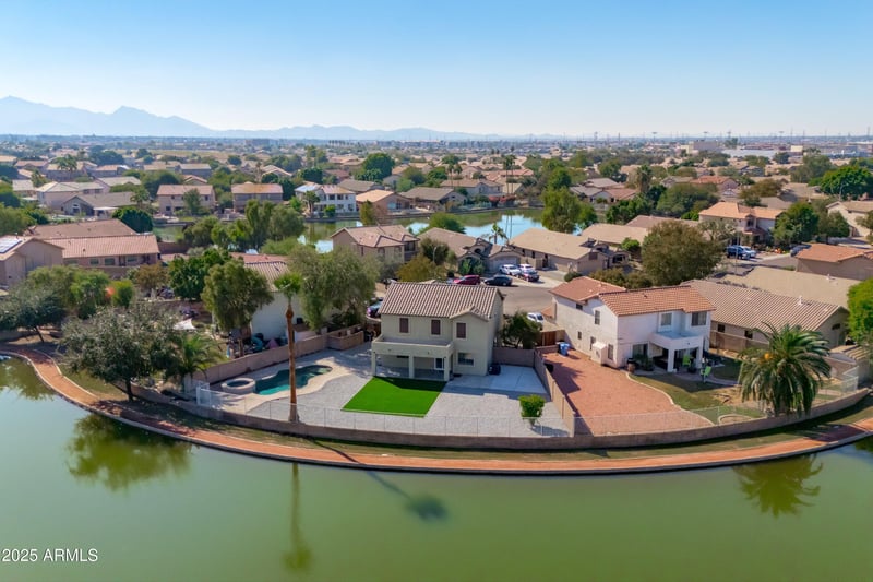 11204 Roanoke Ave, Avondale, AZ 85392