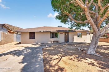 11207 17th Dr, Phoenix, AZ 85029