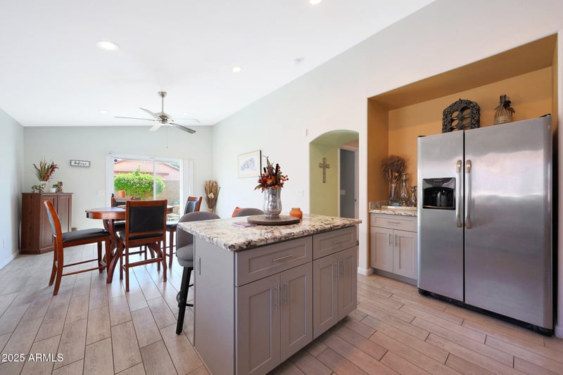 11207 Turney Ave, Phoenix, AZ 85037
