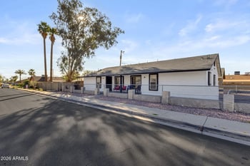 1121 25th Pl, Phoenix, AZ 85008