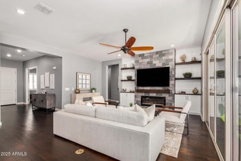 1121 Clovefield St, Gilbert, AZ 85298