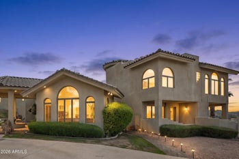 1121 E Country Gables Dr, Phoenix, AZ 85022