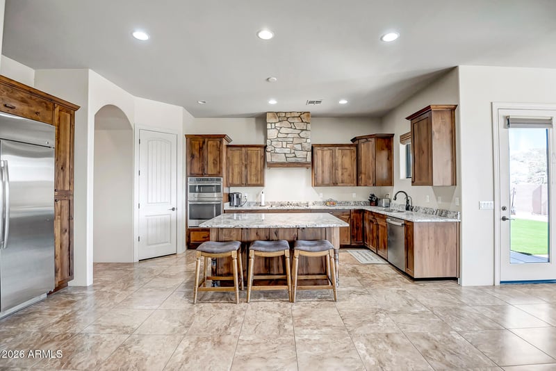 1121 E Saddle Mountain Rd, Phoenix, AZ 85086