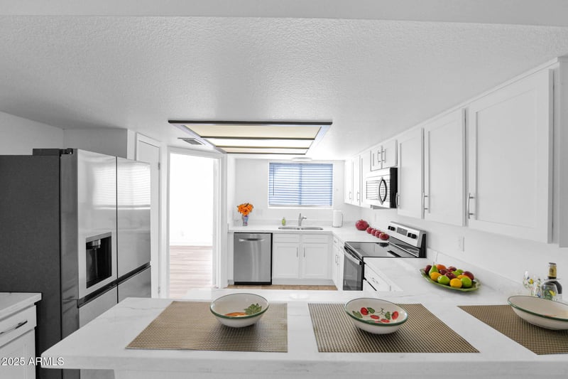 1121 Manor St, Chandler, AZ 85224