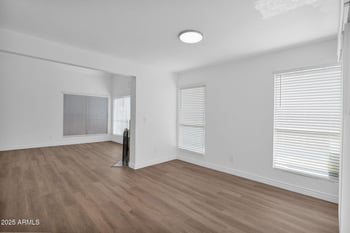 1121 Manor St, Chandler, AZ 85224
